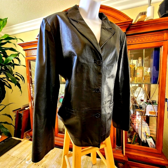 Clio Jackets & Blazers - CLIO LEATHER 1990s Vintage VTG 100% Leather Jacket in Black Size Women's Medium